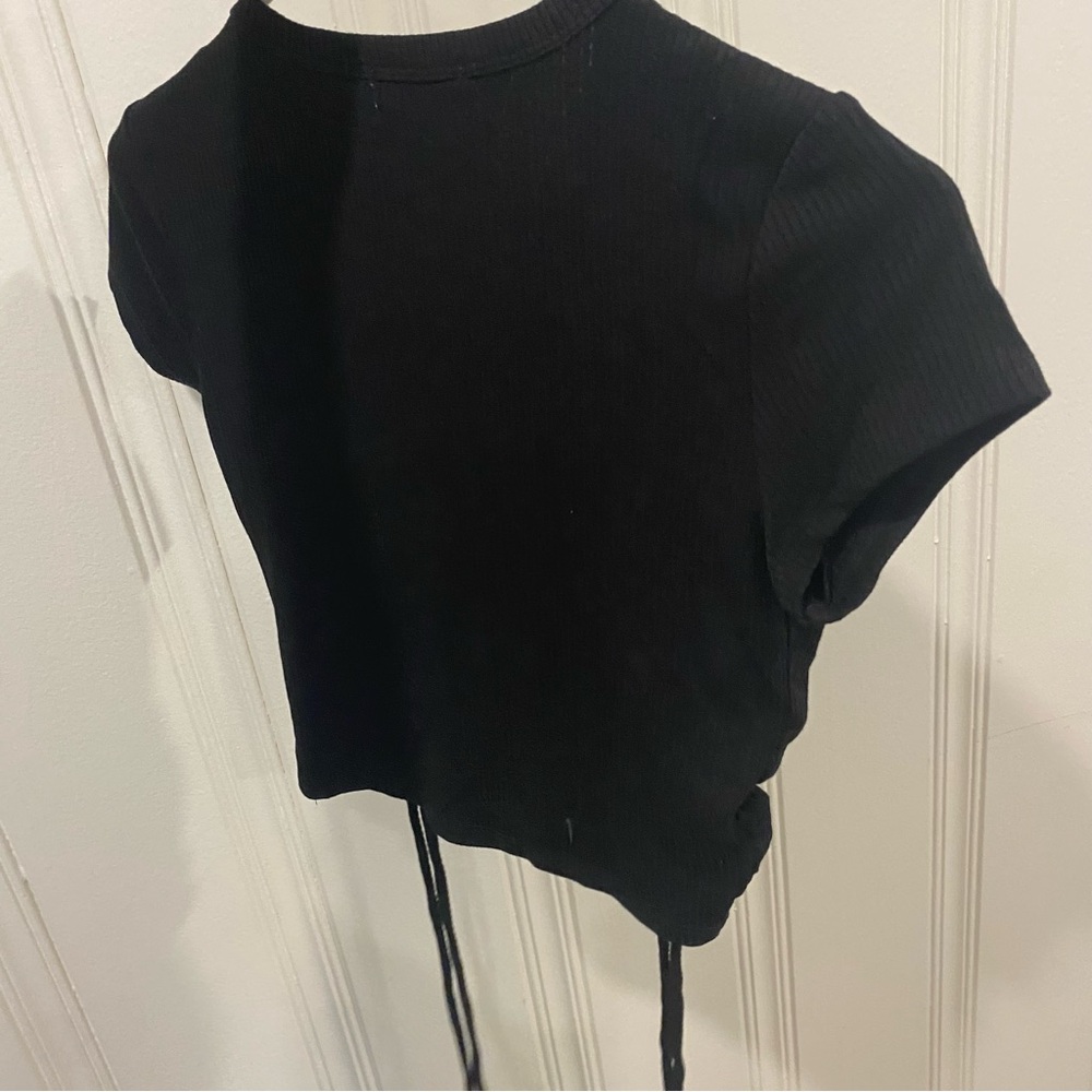 Black Ruched Crop Top - Picture 5 of 6